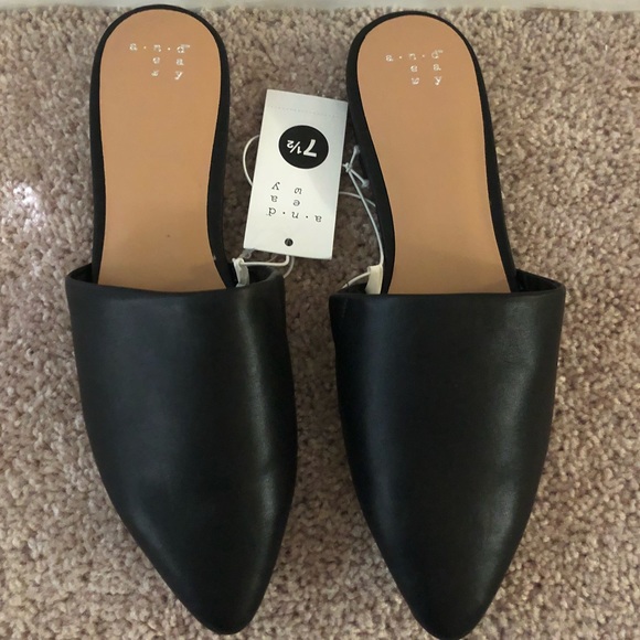 a new day Shoes - A new day black flats Sz 7.5